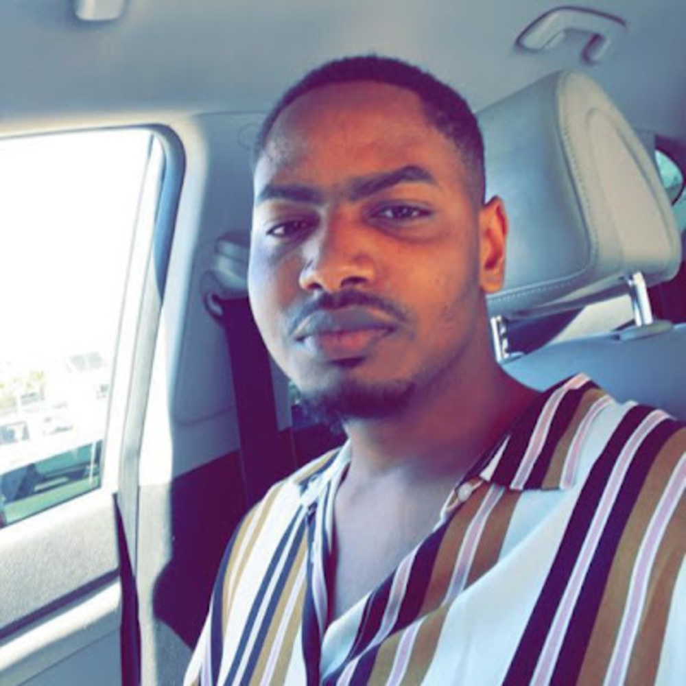 Meet your Posher, Chris daniels